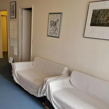 Furnished Studio Montparnasse Parigi